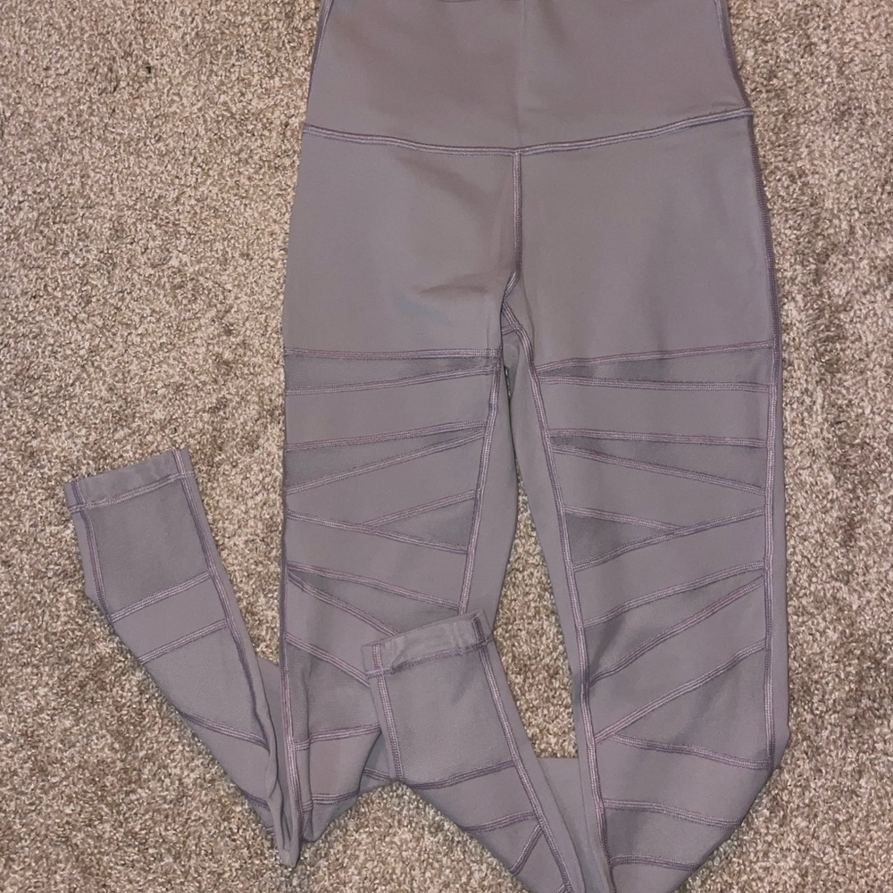 Lululemon Wunder Under - Tech Mesh - Chrome